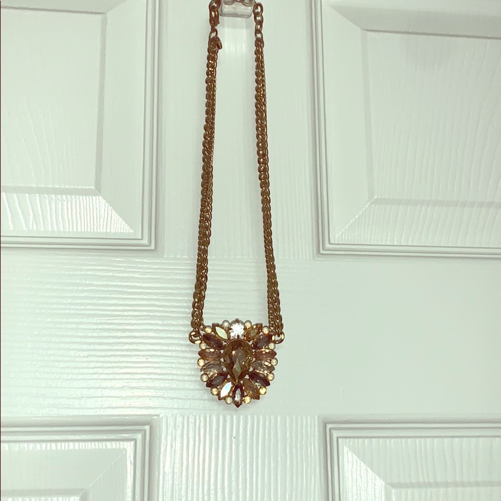 Diamond/gold gem medallion necklace